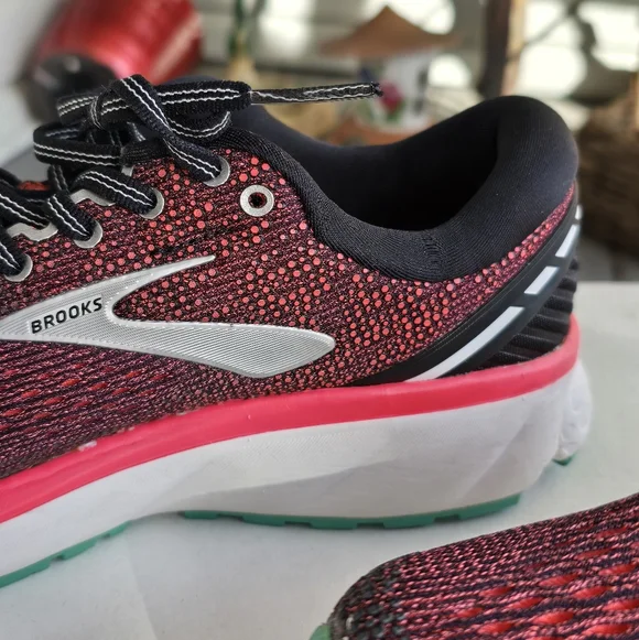 Brooks Ghost 11 Cushion Womens Running Shoes - Picture 6 of 7